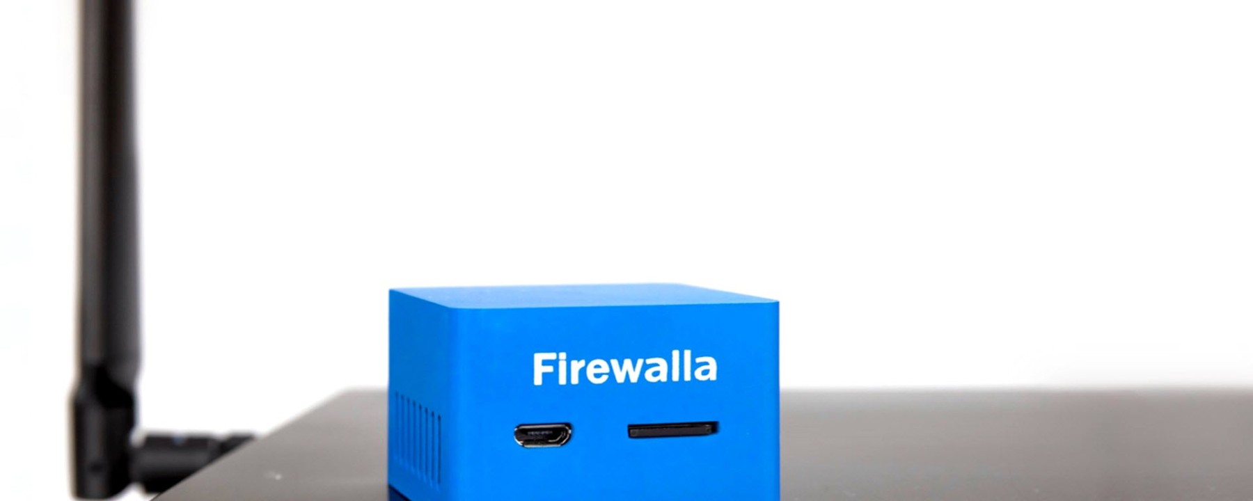 Firewalla blue sorteo
